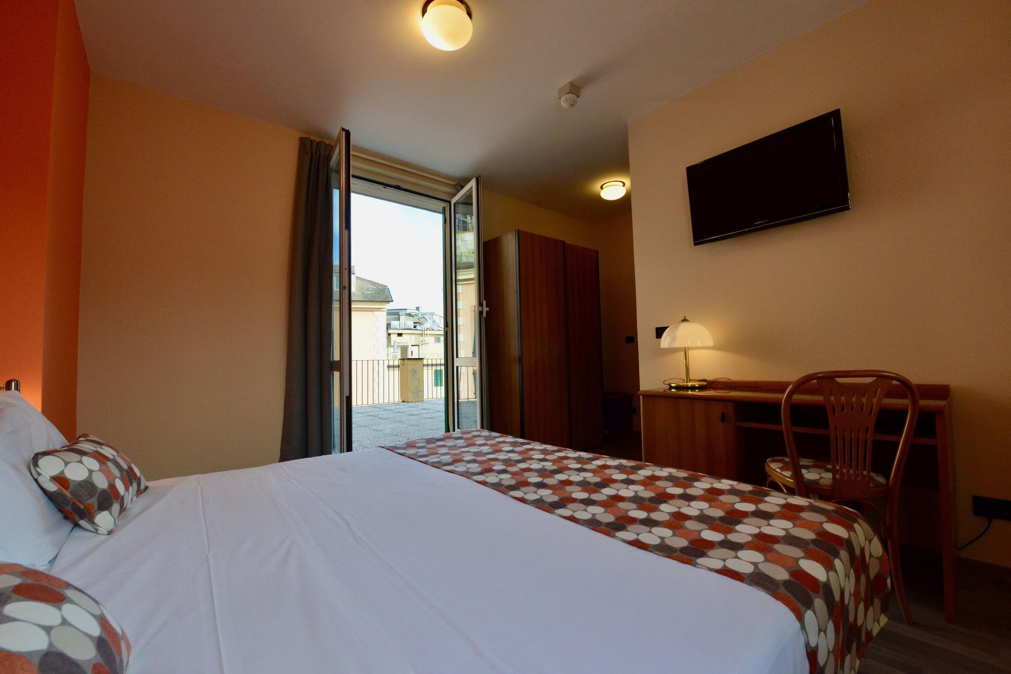Hotel Europa Генуя Екстер'єр фото