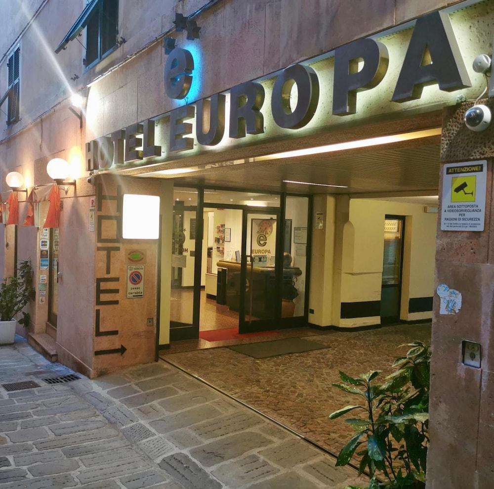 Hotel Europa Генуя Екстер'єр фото