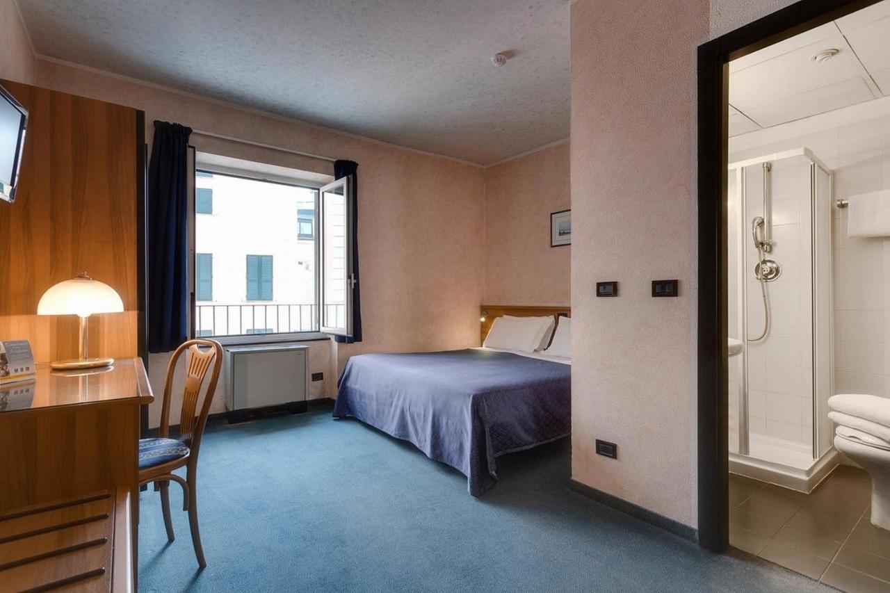Hotel Europa Генуя Екстер'єр фото